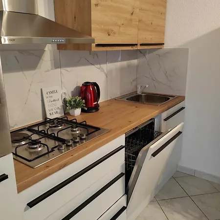 Tanja & Josipa Apartment Pag Town