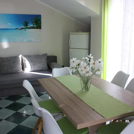 Tanja & Josipa * Pag Town