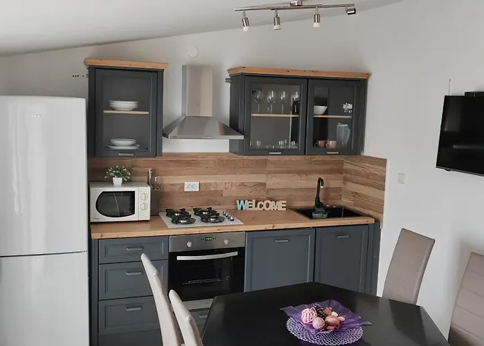 아파트 Tanja & Josipa *