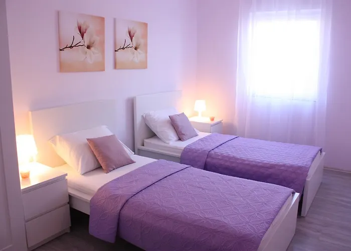 아파트 Tanja & Josipa *