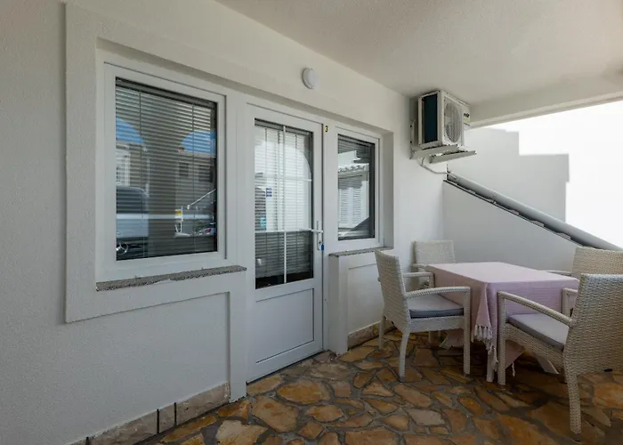 Tanja & Josipa * 帕格