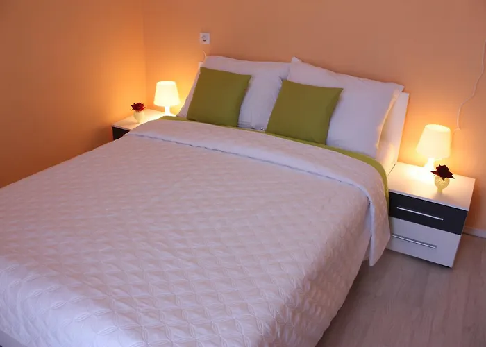 公寓 Tanja & Josipa *