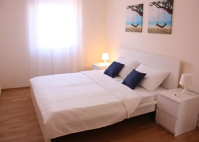 公寓 Tanja & Josipa *