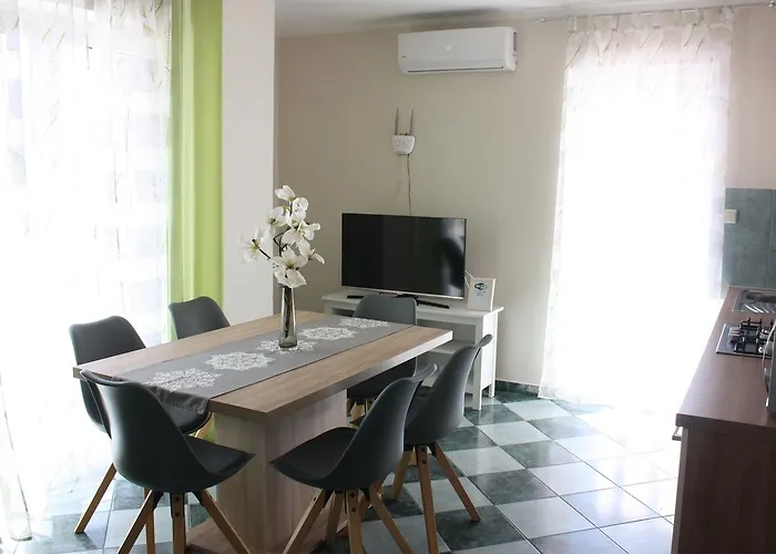 Tanja & Josipa Appartement Pag Town